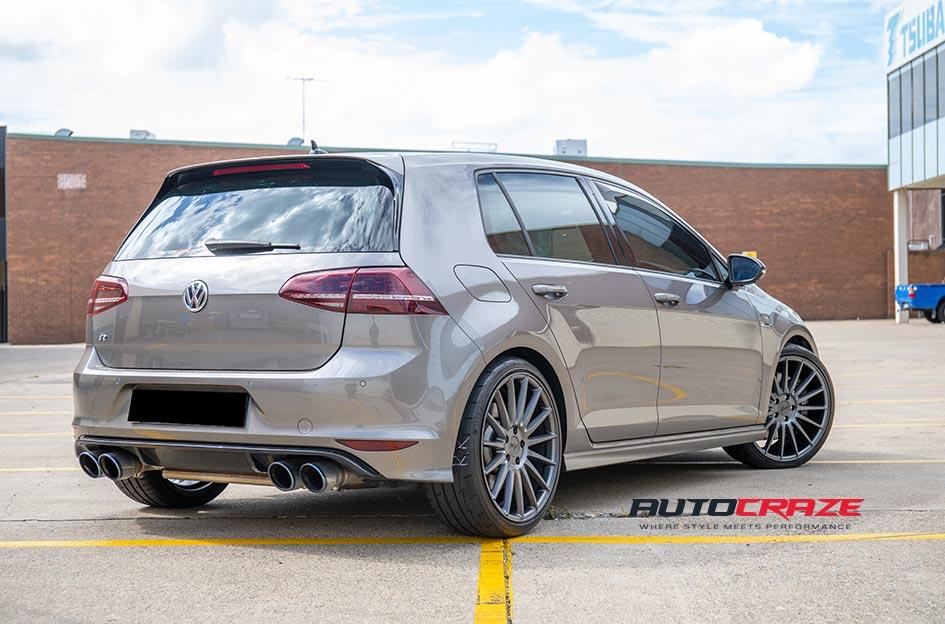 VOLKSWAGEN GOLF FORM MATTE GUN METAL